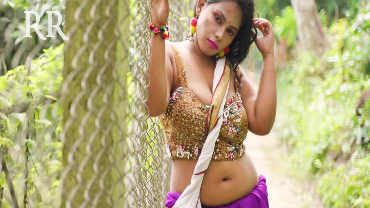 Tits Sexi Sen Hot - sreetama saree fashion hot boobs Free Porn Video