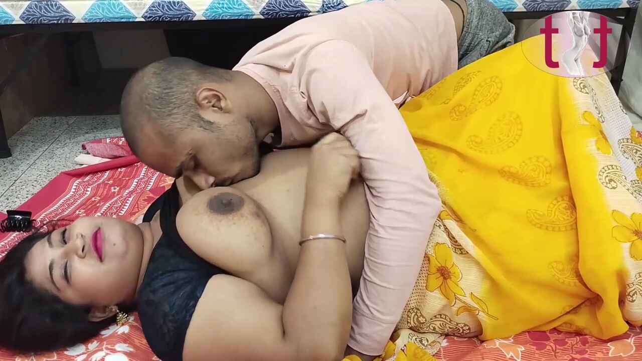 Bhabai Xxxvideo In - hot and sexy rubi bhabi topless topper xxx video Free Porn Video