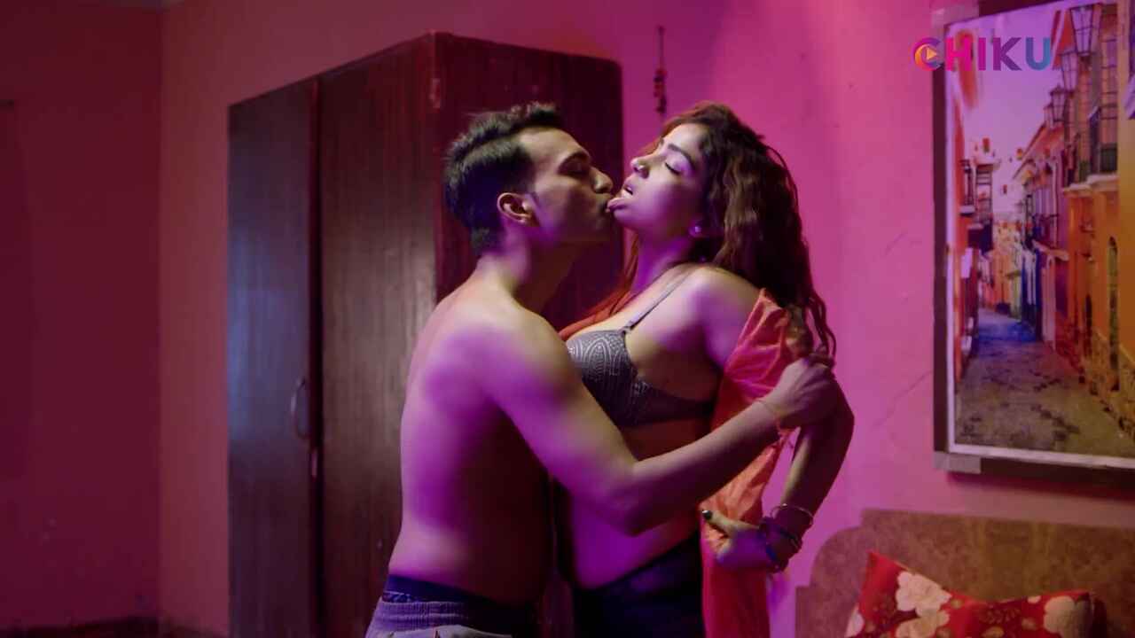 Hindi Hot Web Series Free Video UncutMasti.com