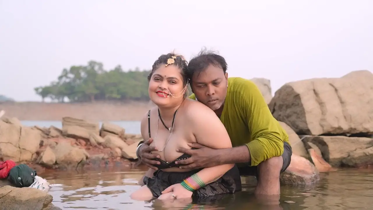 Village Couple Fun at River 2026 Hindi Uncut XXX Video